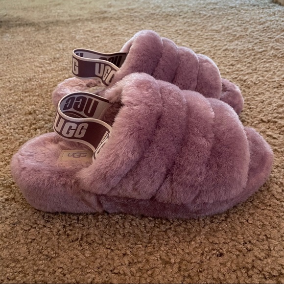 Purple UGG Fluff Yeah Slides - Picture 2 of 4